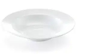 Porcelánový talíř hluboký – pronájem elegantních talířů na svatby a firemní akce